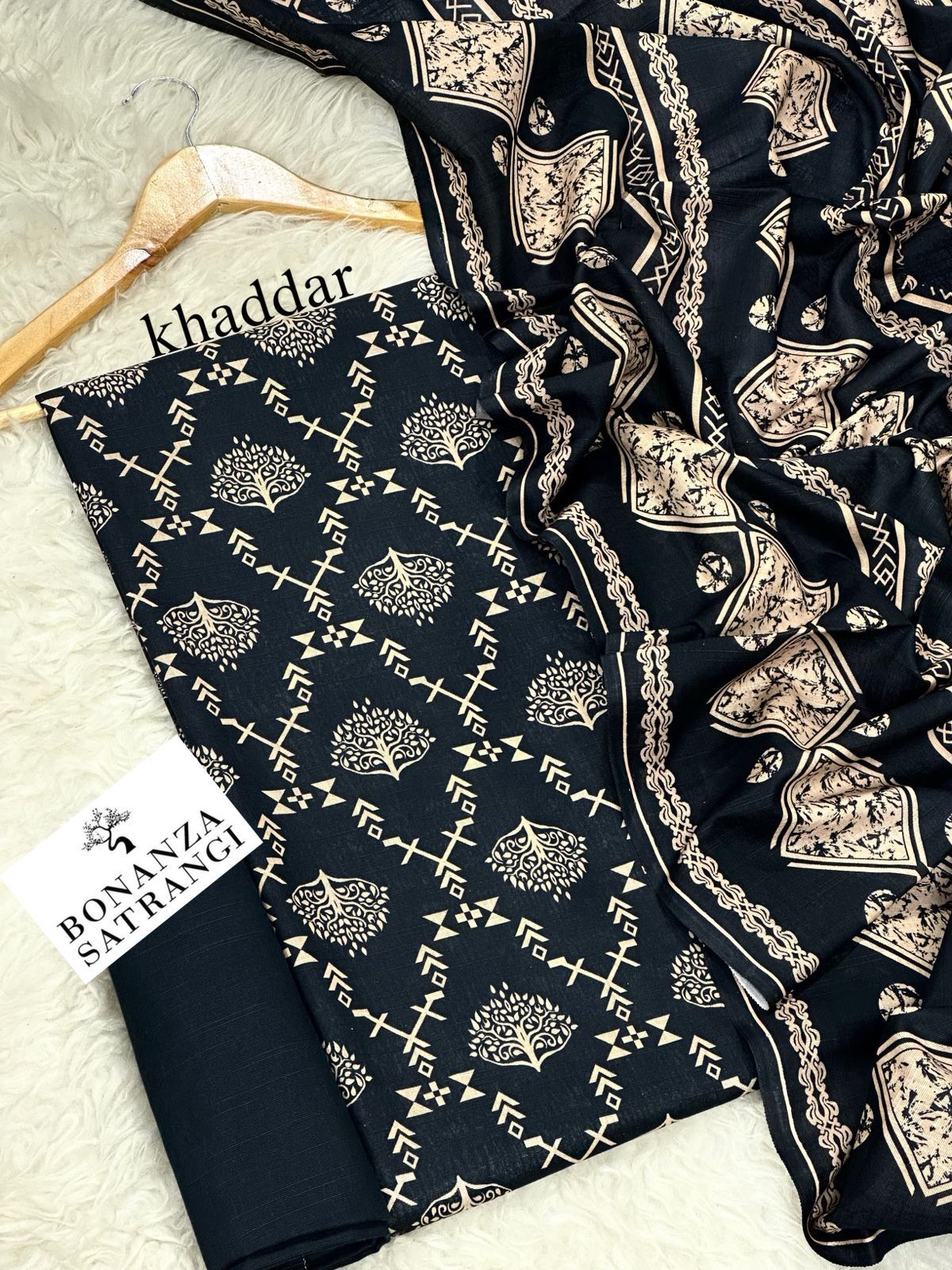Buy Premium Khaddar 3-Piece Suit – Digital Print Winter Collection 2025