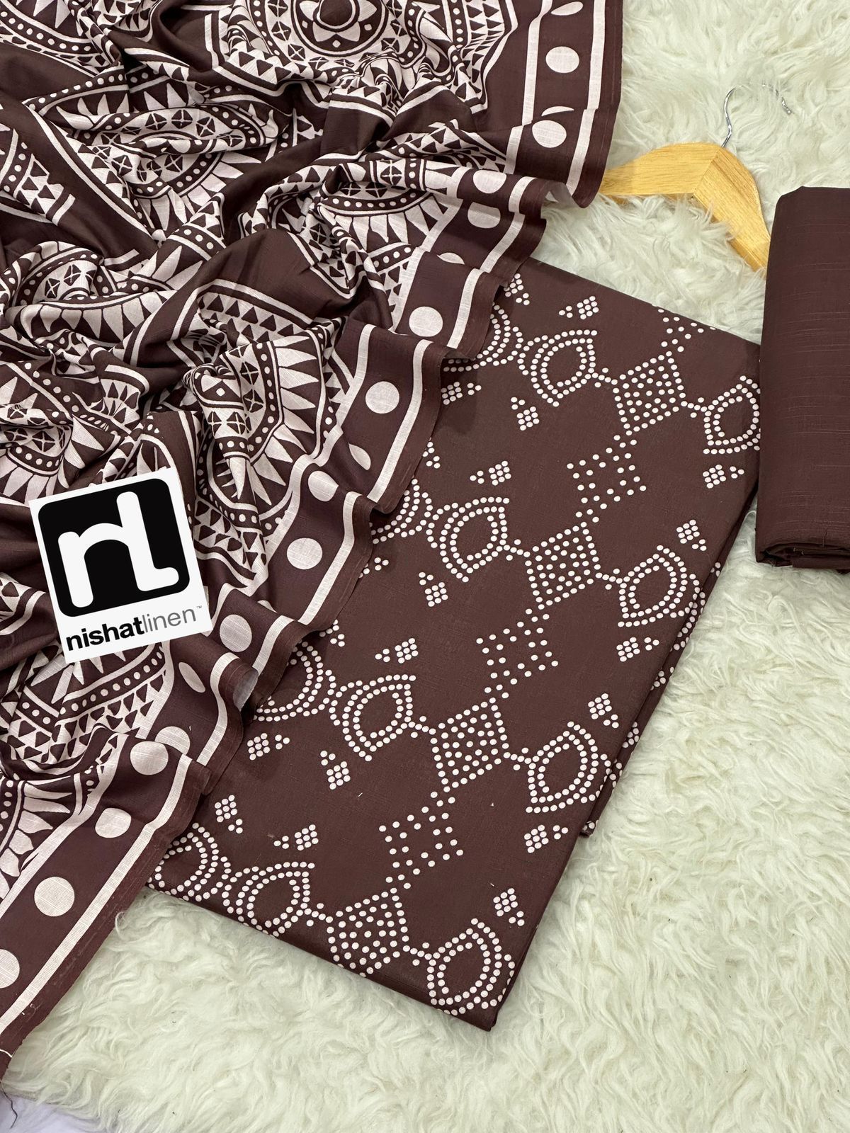 Latest Khaddar 3-Piece Suits for Winter | Elegant Designs